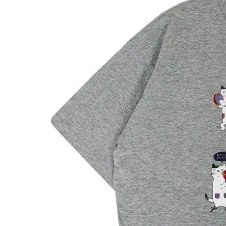 26-9131　クスグルキャラクター　アップリケ＆刺繍Tシャツ　ラフサイズ　ネコまるけ柄