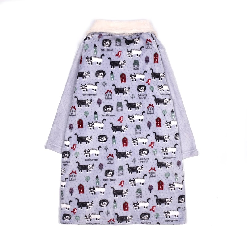 25-8660 モケモケットサンゴマイヤー 前あきワンピース マチルダさん柄