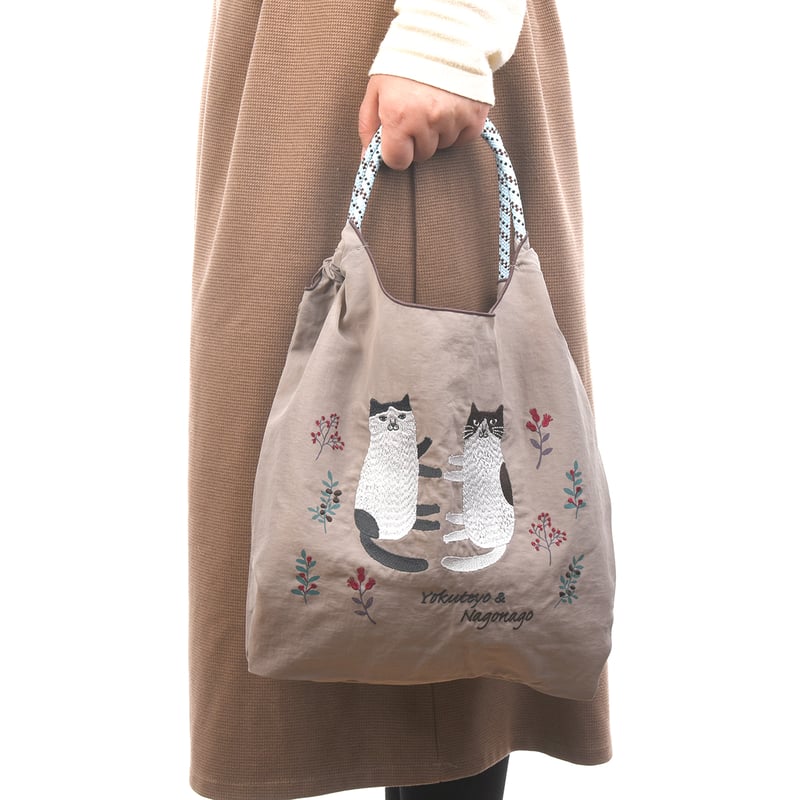 24-7152 撥水加工 刺繡ワッシャーバッグMサイズ なごなごさん柄 24-7152 撥水加工 刺繡ワッシャーバッグMサイズ なごなごさん柄