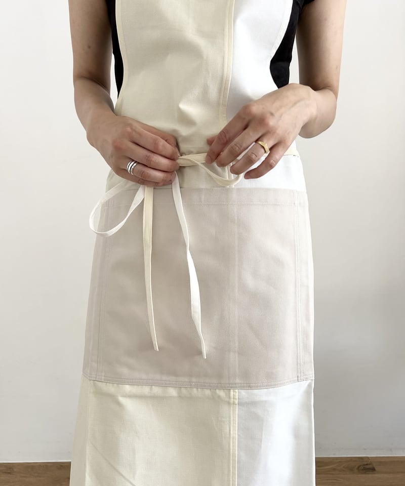 BIB | BIB BIBエプロン コーデュロイホワイト BIBエプロン