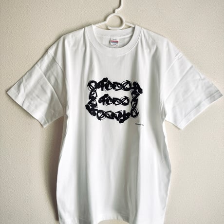 千四四○ T-Shirt