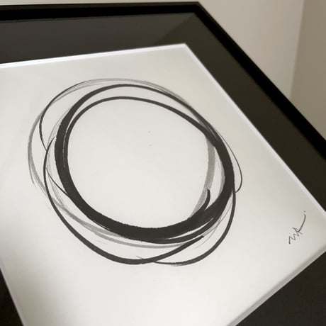 Circle　lie on top