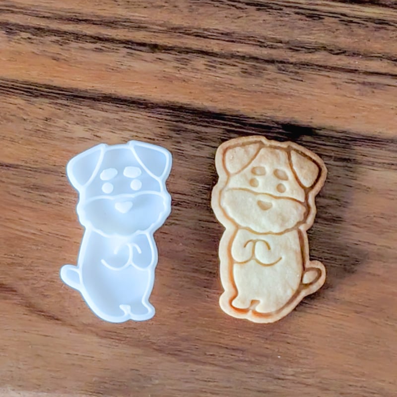 思わずキュン♡ 両手を合わせた『ほっこりさん』シュナウザークッキー