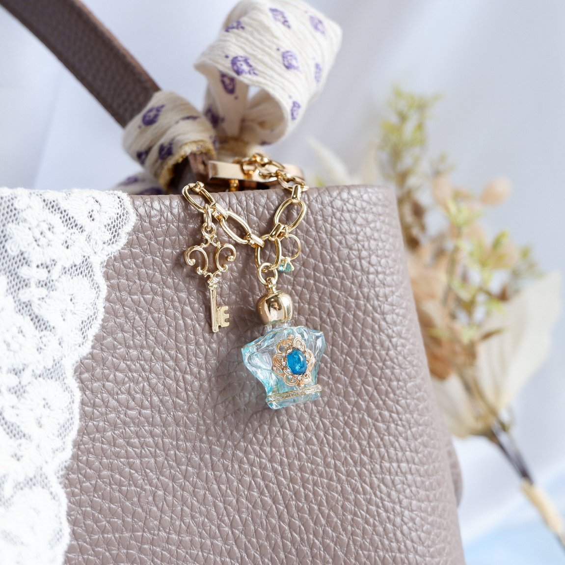 ブルブブ　チークコラボ　パフューム　ネックレス　チャーム ブルブブ チークコラボ パフューム ネックレス チャーム