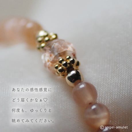 感性育む ブレスレット angel-amulet / オレンジムーンストーン, オレゴンサンストーン,白檀