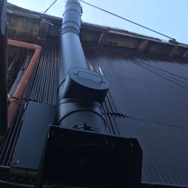 New 耐熱黒塗装断熱二重煙突 クロス ジョイント（150-200） ロック式