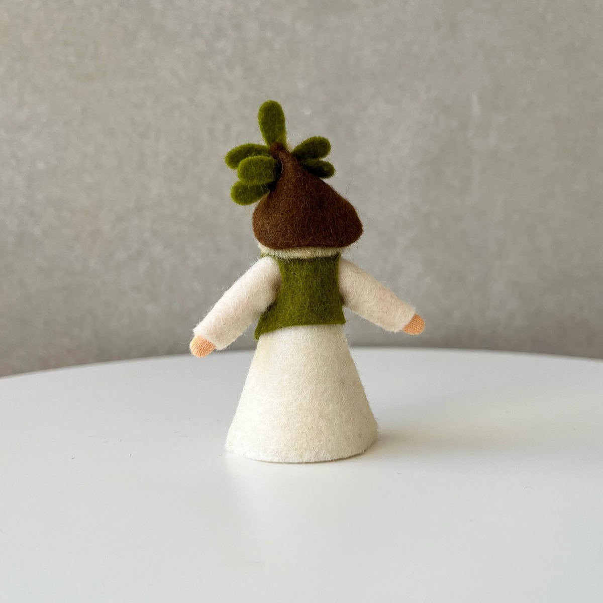 Ambrosius】 冬の妖精 ヤドリギの妖精 Boy （Large） | METSÄ