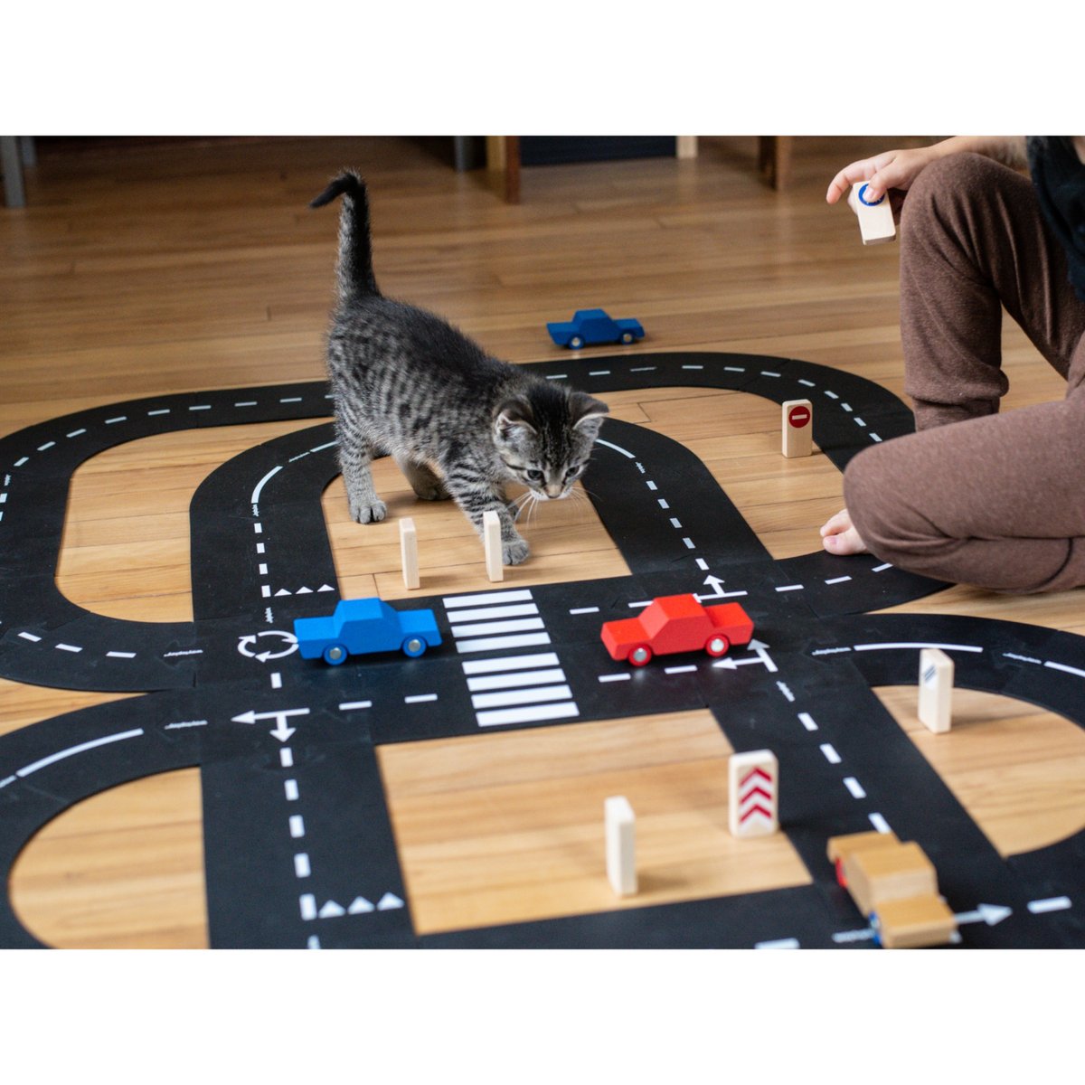 waytoplay】キングオブザロード・ギフトセット (40pcs＋車2台) | METSÄ