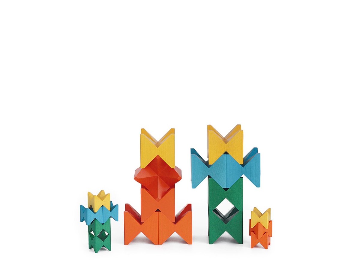 ネフスピール　Naef Spiel ワールドワイドキッズ ネフスピール Naef Spiel ワールドワイドキッズ Naefネフ社