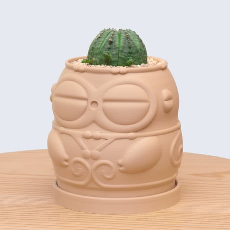 遮光器土偶ポット