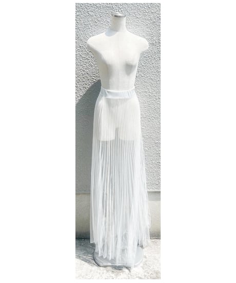 シアープリーツスカート