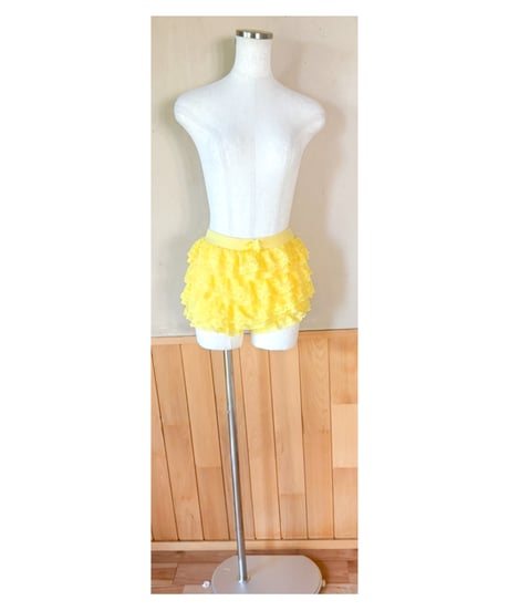フリルパンツ