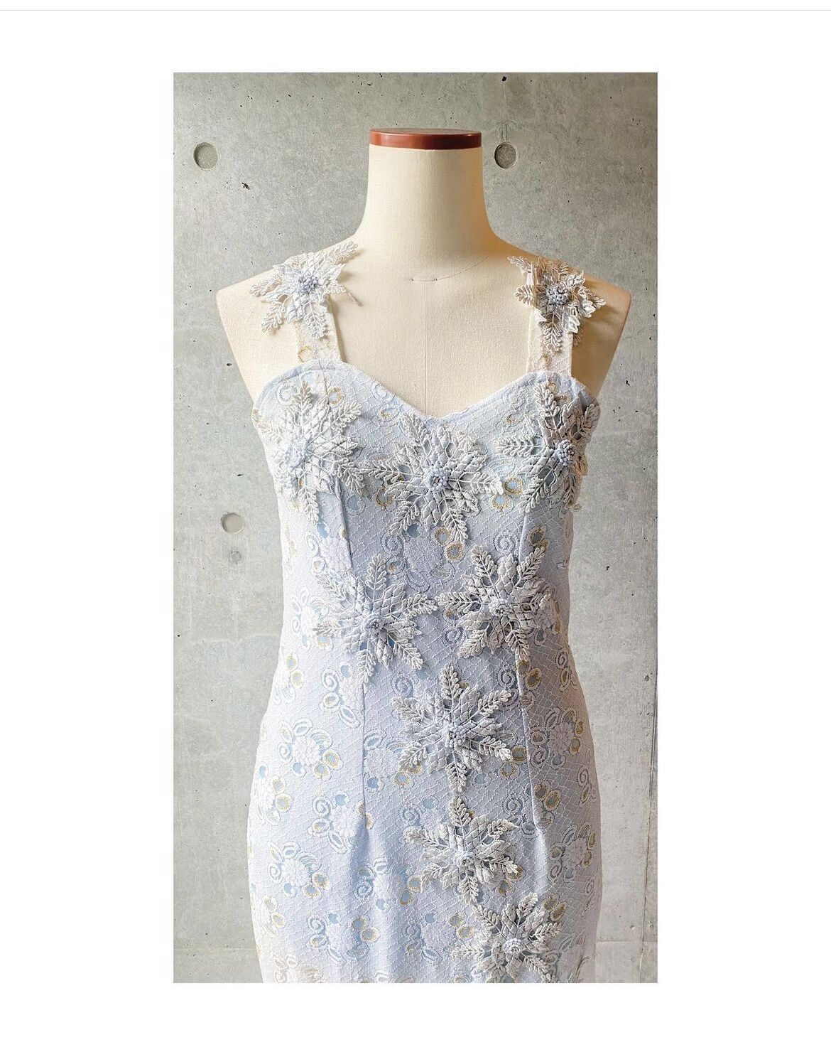 雪の結晶ドレス | RENTAL COSTUME MOGU