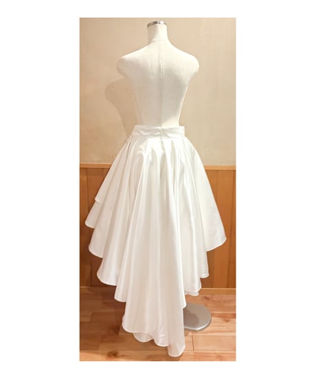 フィッシュテールフリルスカート