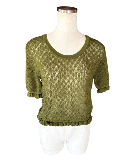 透かし編みパフスリーブニット