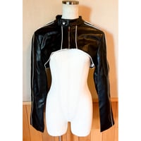 ショート丈ジャケット