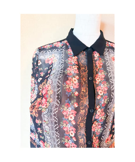 シアー花柄シャツ