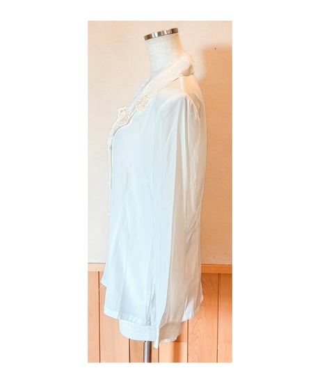 薔薇襟薄手ジャケット