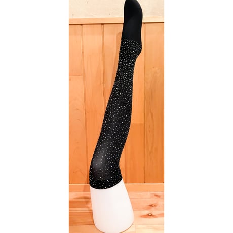 ニーハイ | STORES