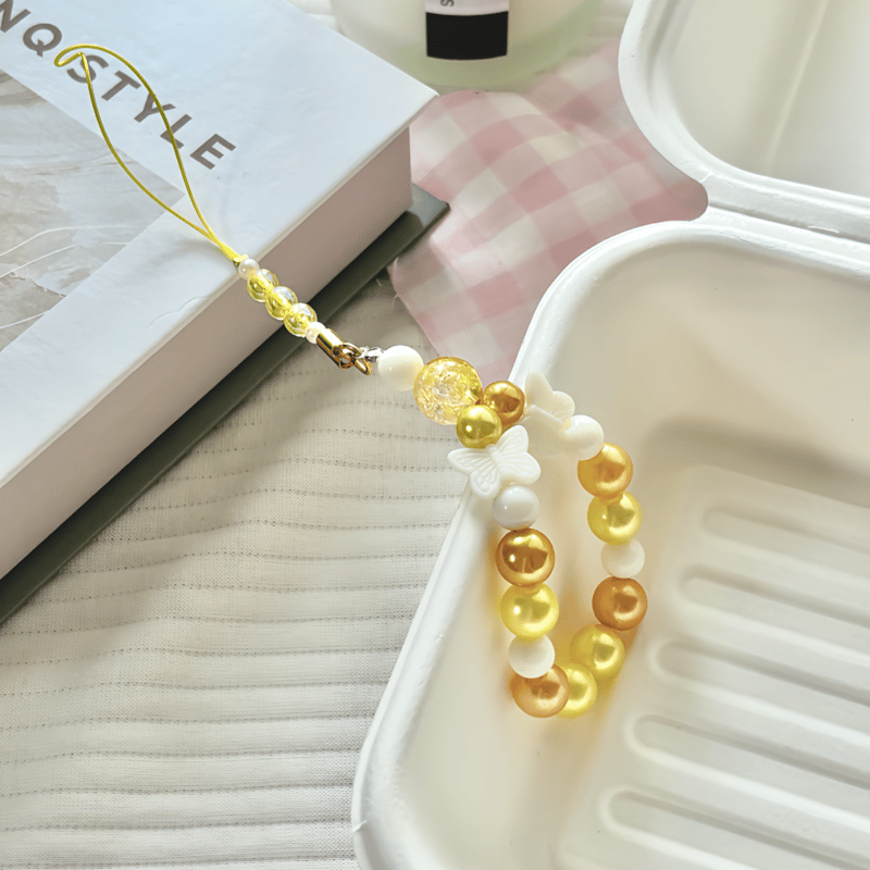 No.8♡ビーズアクセサリー♡ハンドメイト♡スマホストラップ カメラ