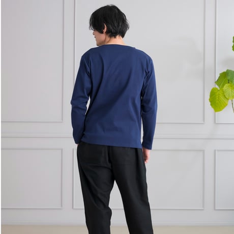 ボートネック　ロングＴシャツ