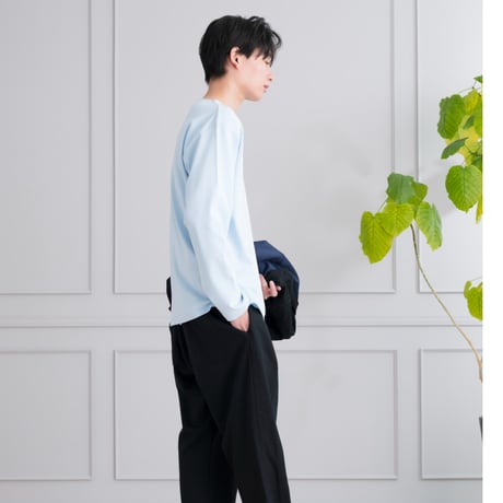 ボートネック　ロングＴシャツ