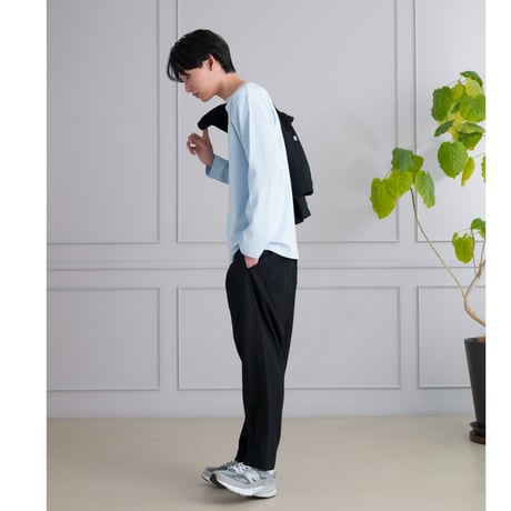 ボートネック　ロングＴシャツ
