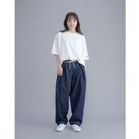 ワンサイズ　デニムパンツ