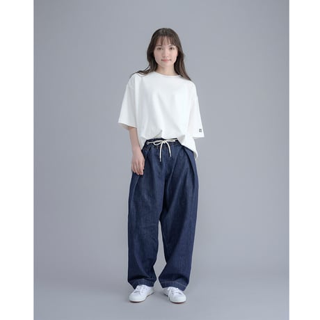ワンサイズ　デニムパンツ