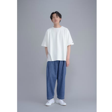 ワンサイズ　デニムパンツ