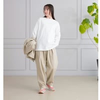 GX1000 ベージュパンツ Mサイズ fit=scale-down,w=1200