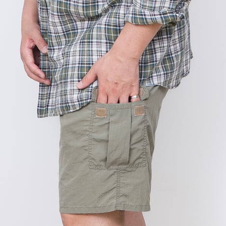 【USED】2000s BERKLEY & JENSEN : Nylon Field Short Pant : L
