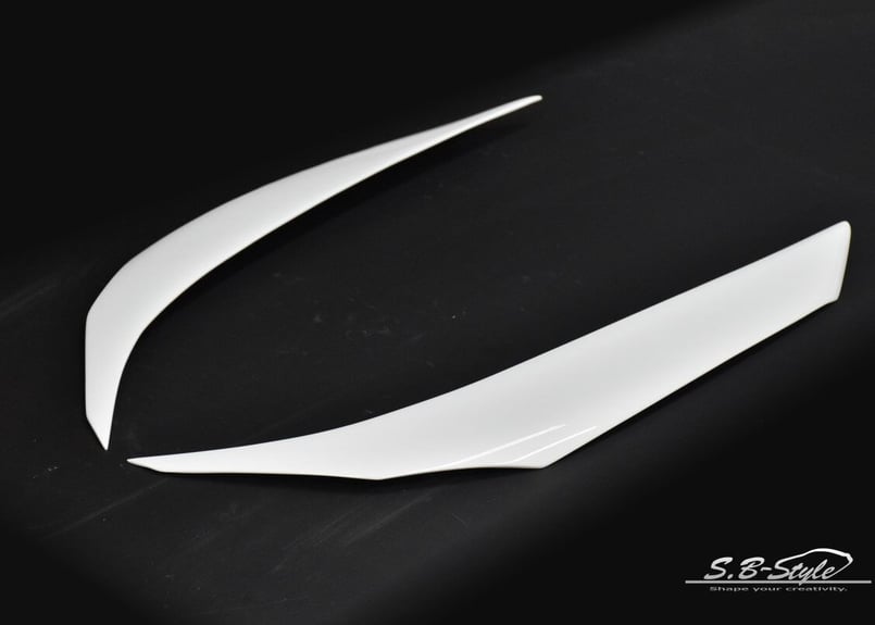 ZVW50 ZVW51 プリウス 前期用 アイラインTYPE3 アッパー【未塗装