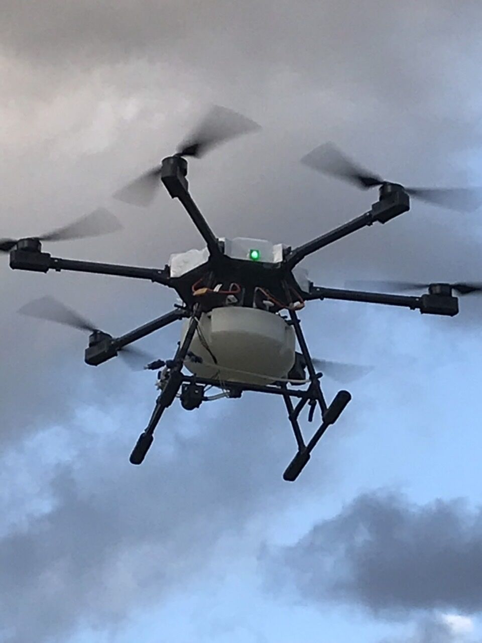 Tarot X6ドローン散布装置付機 Tarot X6ドローン散布装置付機