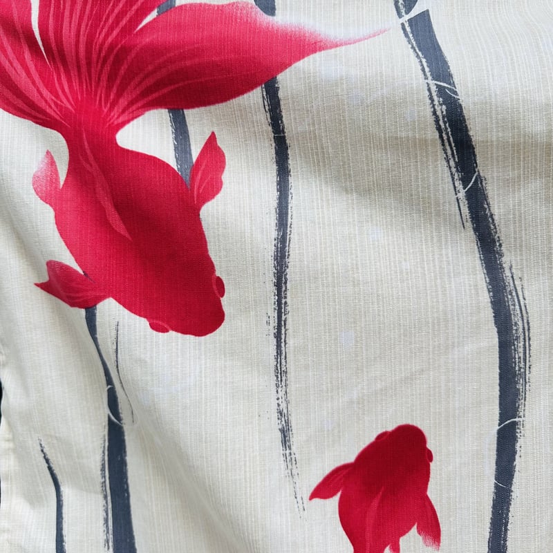 おまかせの 白の帯、おまかせの下駄 おまかせの帯締めつき★★優美な金魚柄★ おまかせの 白の帯、おまかせの下駄 おまかせの帯締めつき優美な