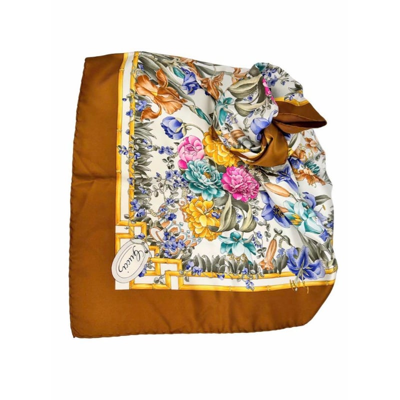 グッチ GUCCI フラワー 花柄 大判スカーフ シルク100パーセント 植物 グッチ GUCCI フラワー 花柄 大判スカーフ シルク100パーセント 植物