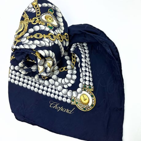 ショパール　Chopard大判スカーフ　シルク100% 首飾り　真珠　チェーン
