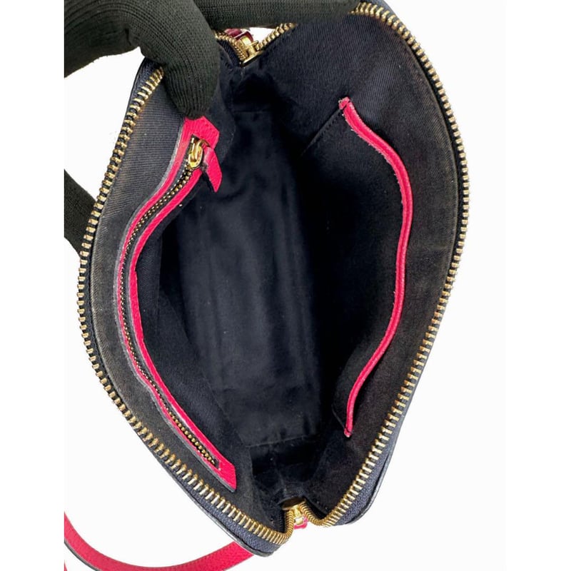 Epoi エポイ Zacca ザッカ ショルダーバッグ ポシェット レザー Epoi エポイ Zacca ザッカ ショルダーバッグ ポシェット レザー