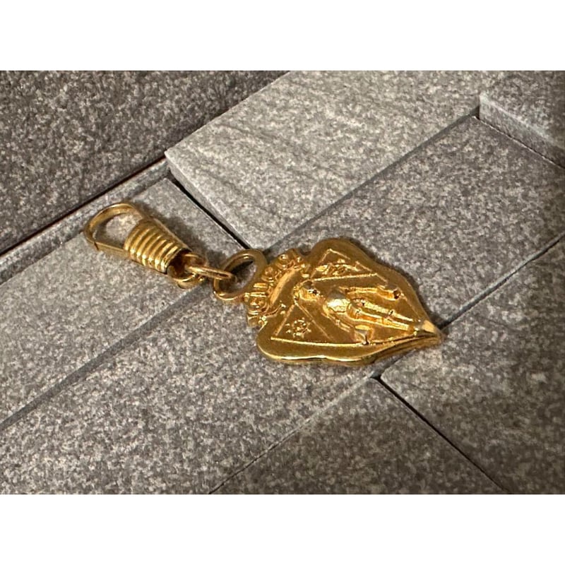 GUCCI クレストチャーム 楽天市場】GUCCI(グッチ) サイズ:- ヴィンテージ クレスト