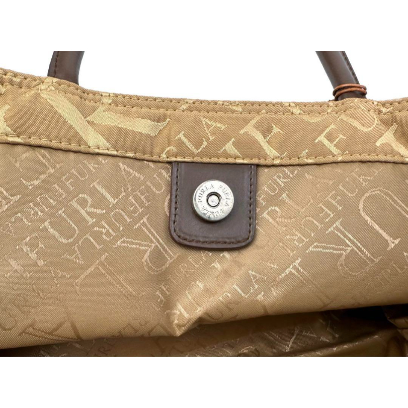 フルラ ビジネスバッグ A4 ノートPC ハンドバッグ ベージュ 茶系 ロゴ