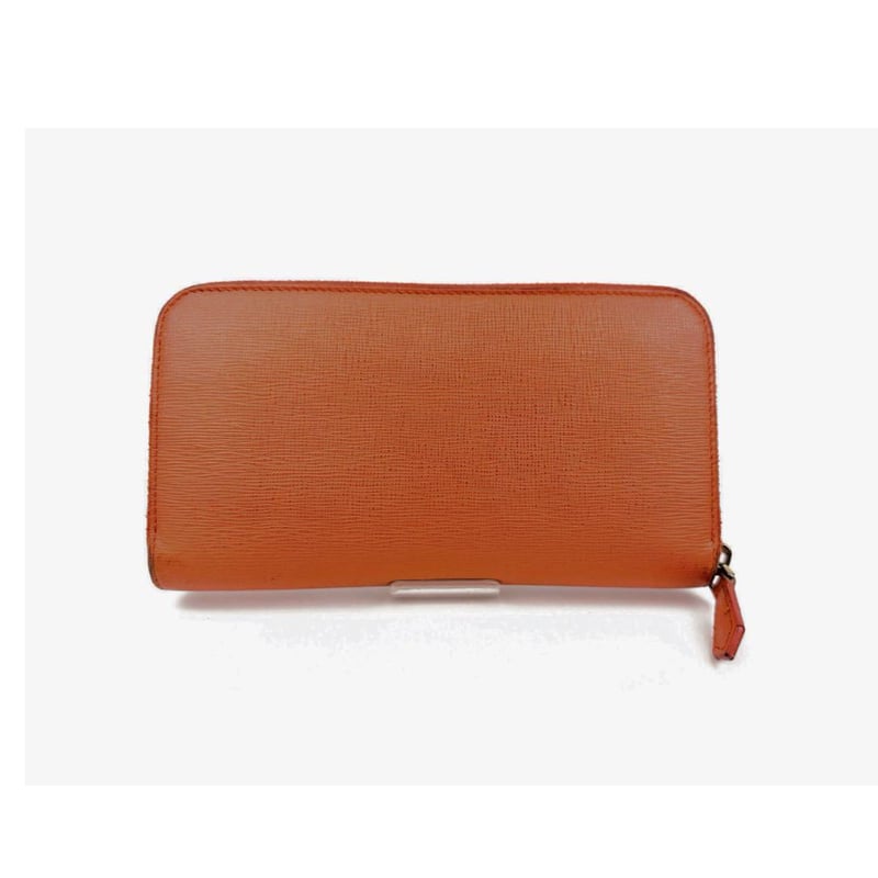 FENDI フェンディ レザー長財布 ラウンドジップ ロゴプレート FENDI フェンディ レザー長財布 ラウンドジップ ロゴプレート