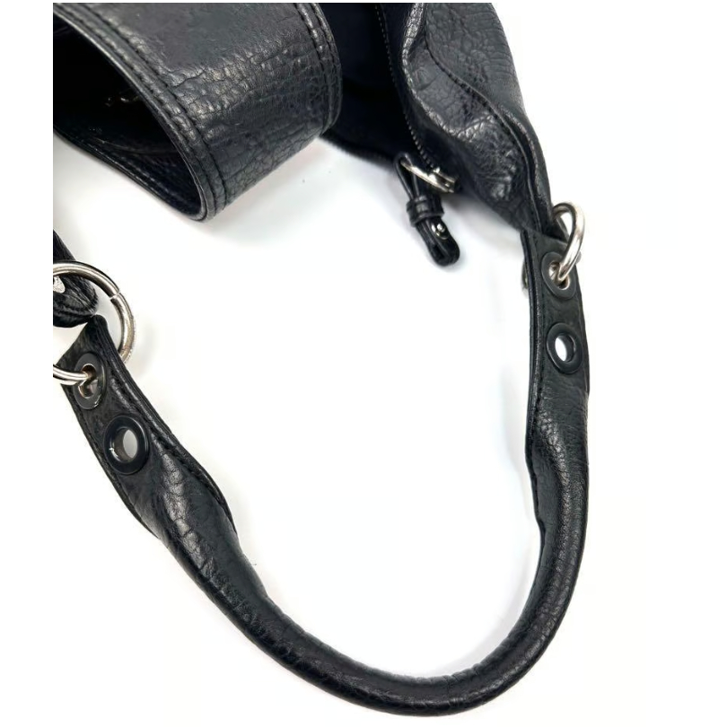 ディーゼル 2way トートバッグ ショルダー ブラックレザー 黒革 ディーゼル 2way トートバッグ ショルダー ブラックレザー 黒革