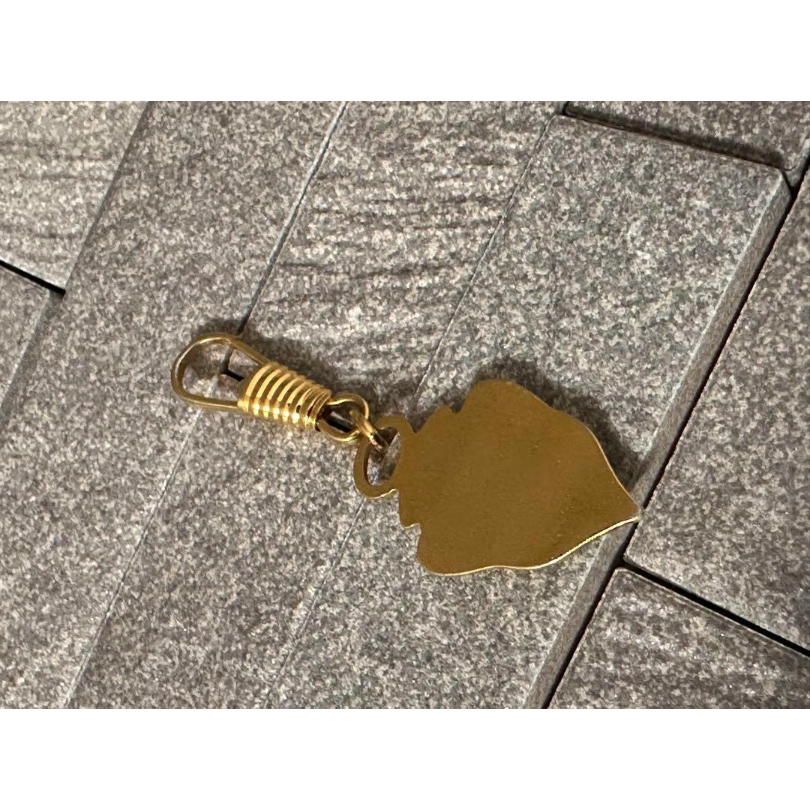 GUCCI アクセサリー オールドグッチ ゴールドクレスト キーホルダー