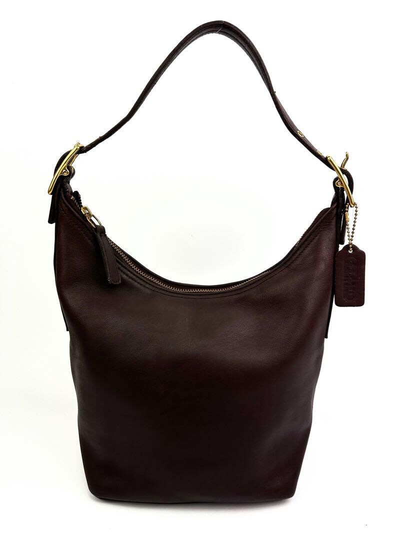 美品✨コーチ　ショルダーバッグ　バケツ型　グリーン　グラブタンレザー　チャーム付 美品 OLD COACH ショルダーバッグ バケツ型 グラブタンレザー