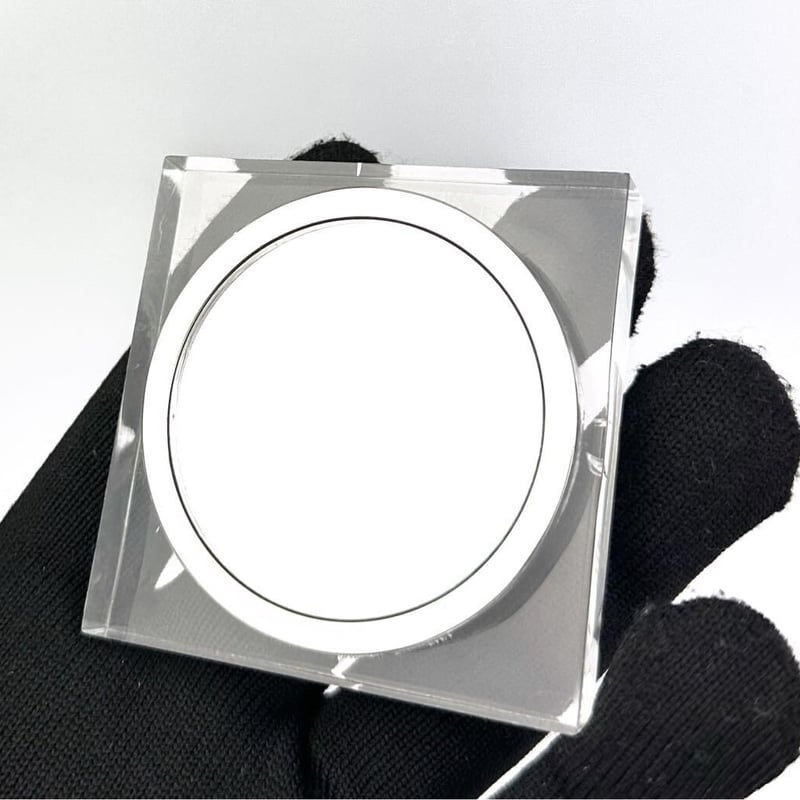 希少 イヴサンローラン YSLミラー 手鏡 LE SOIN クリスタル