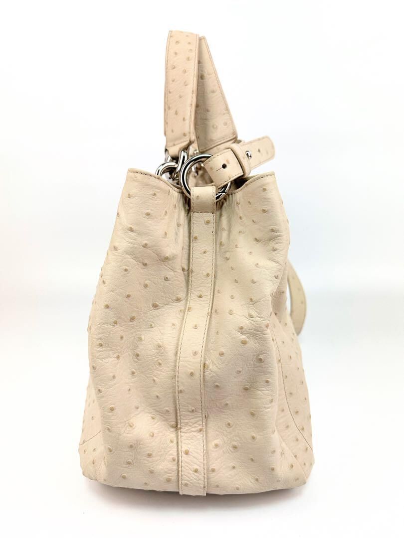 FURLA フルラ ☆オーストリッチバッグ☆ フルラ オーストリッチ 2wayショルダーバッグ F5242 白系A4 PC