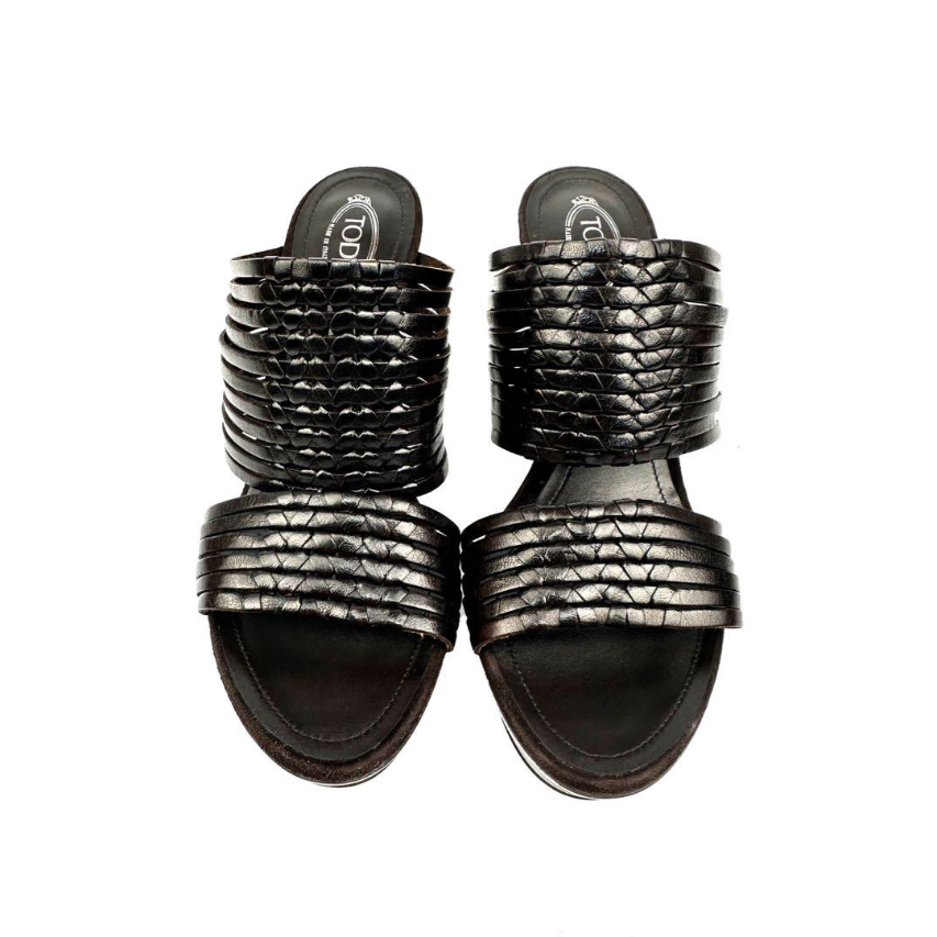 トッズレザー ストラップサンダル 37 約24cm スウェード ブラウン 焦茶 TOD'S - トッズレザー ストラップサンダル 37 約24cm スウェード