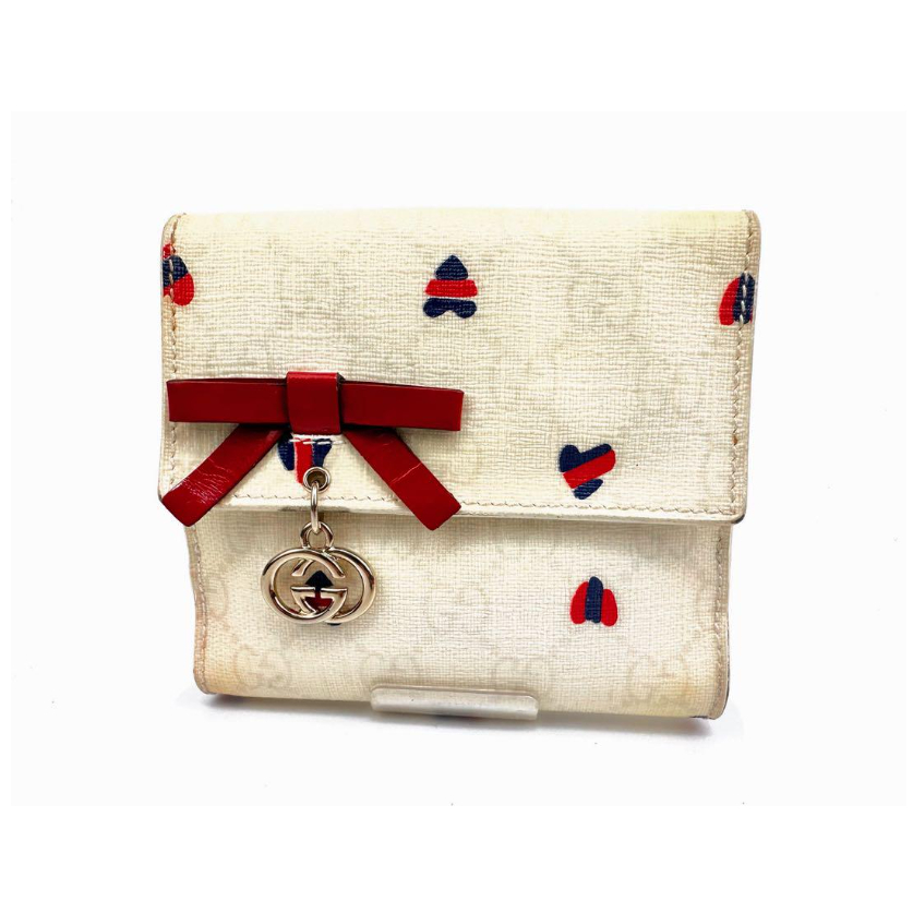 GUCCI グッチ GG PVCレザーリボン ハート二 つ折り財布 ホワイト