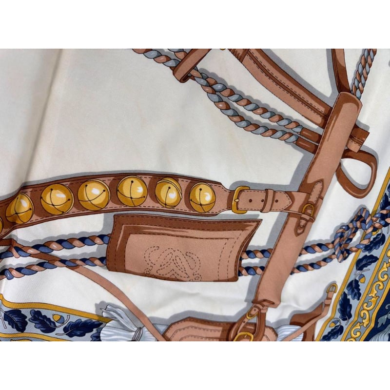 美品 ロエベ アルネスアンダルーチェ大判スカーフ シルク100% 絹