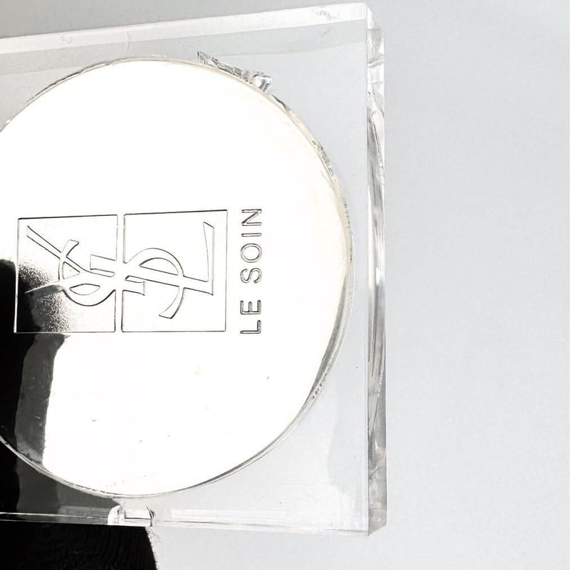 希少 イヴサンローラン YSLミラー 手鏡 LE SOIN クリスタル